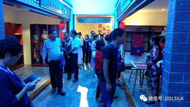 點擊新窗口打開大圖